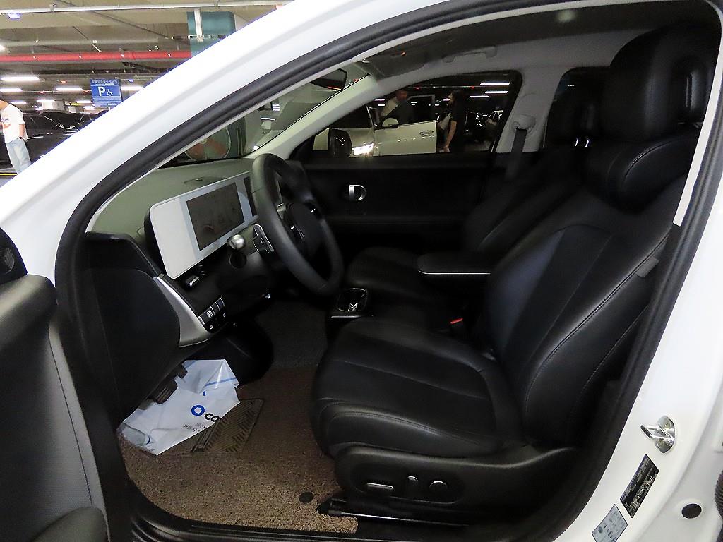 HYUNDAI Ioniq 5 - Vista 6