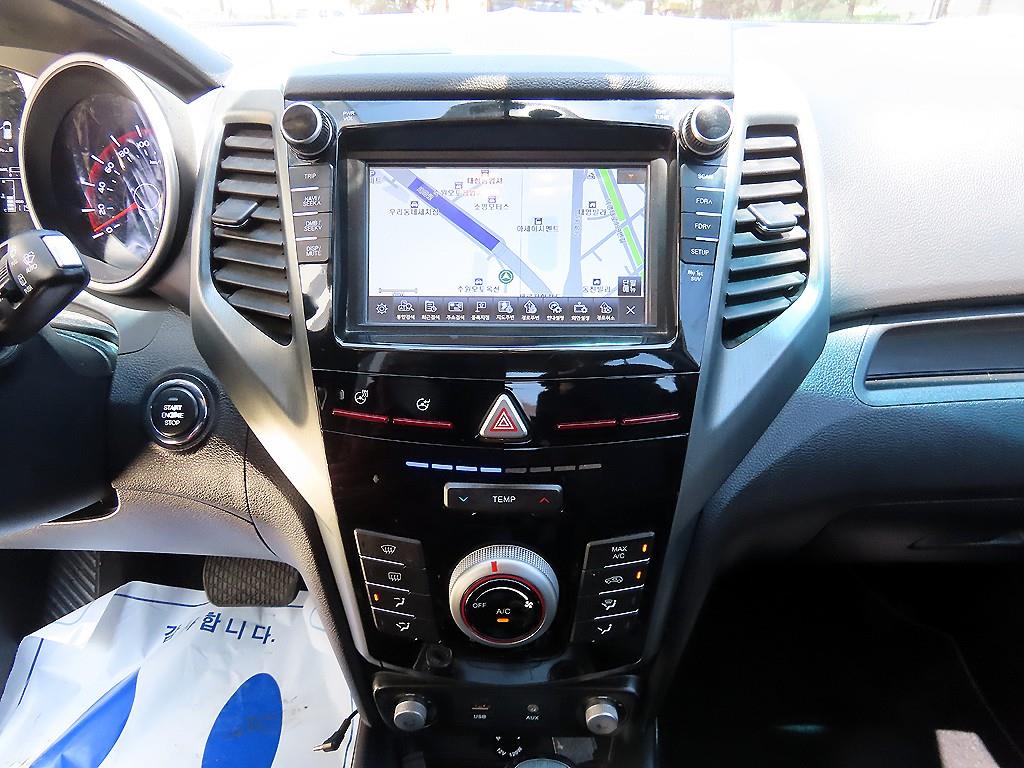 Ssangyong Tivoli 2018 - Importación desde Corea - HF Imports Iquique - Foto 14