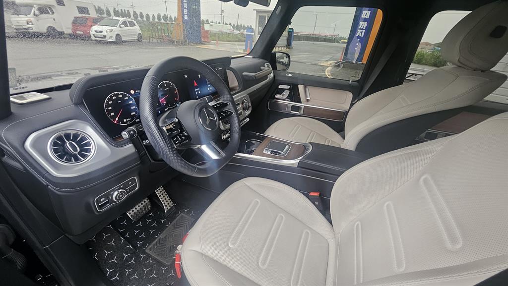 Mercedes Benz G Class (G Wagen) - Vista 7