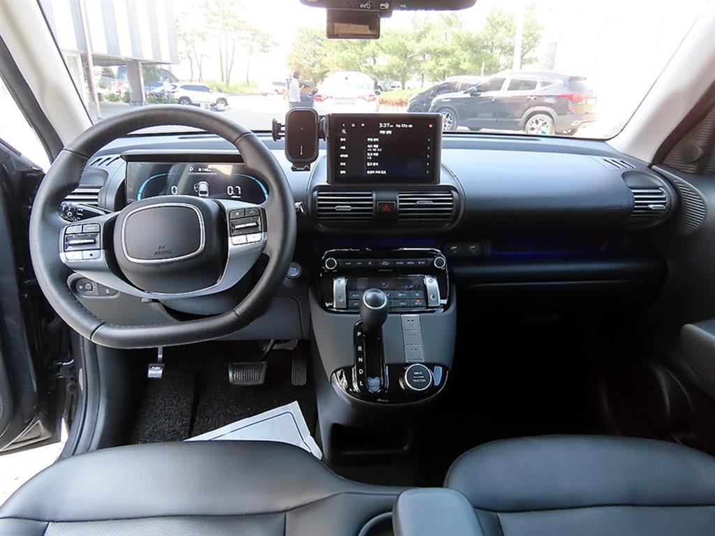 HYUNDAI Casper - Vista 7
