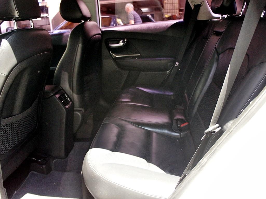KIA Niro - Vista 11