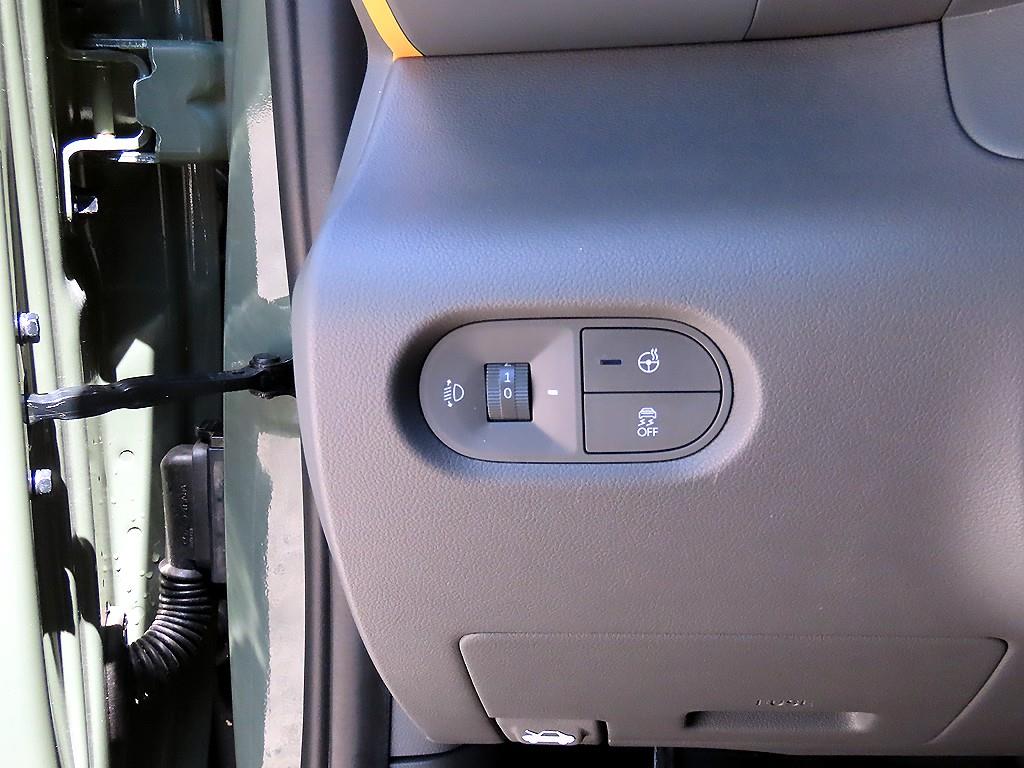 HYUNDAI Casper - Vista 12