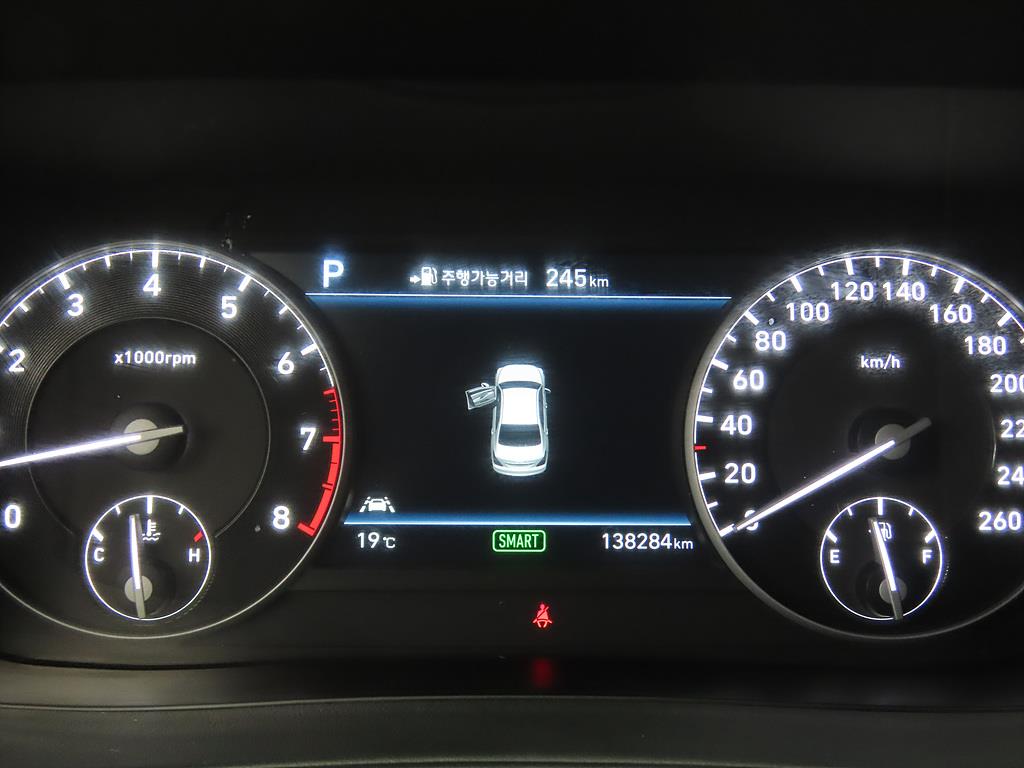 Genesis EQ900 - Vista 11