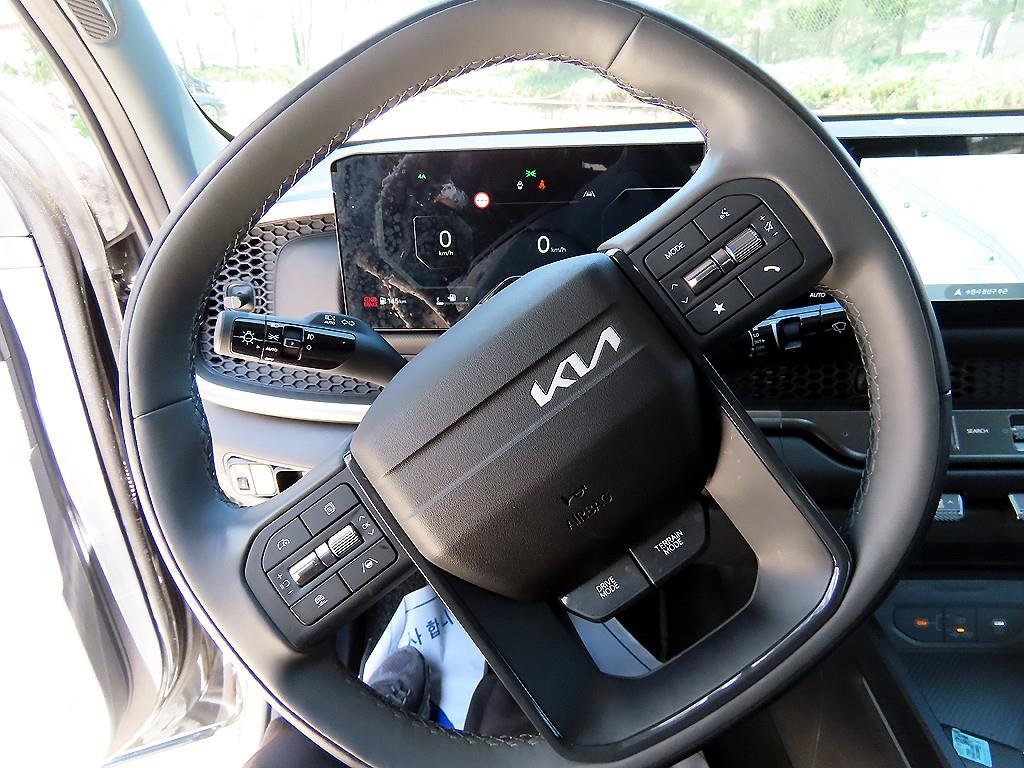 KIA Tasman - Vista 8