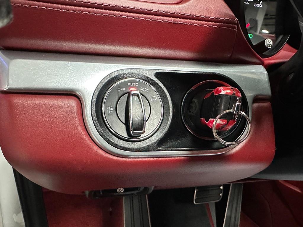 Porsche 718 2018 Blanco - Importación desde Corea - HF Imports Iquique - Foto 13