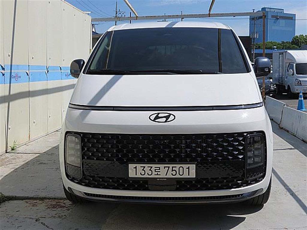 HYUNDAI Staria 2025 Blanco - Importación desde Corea - HF Imports Iquique - Foto 1