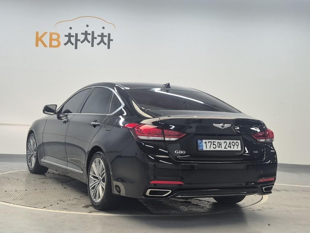 Genesis G80 - Vista 2