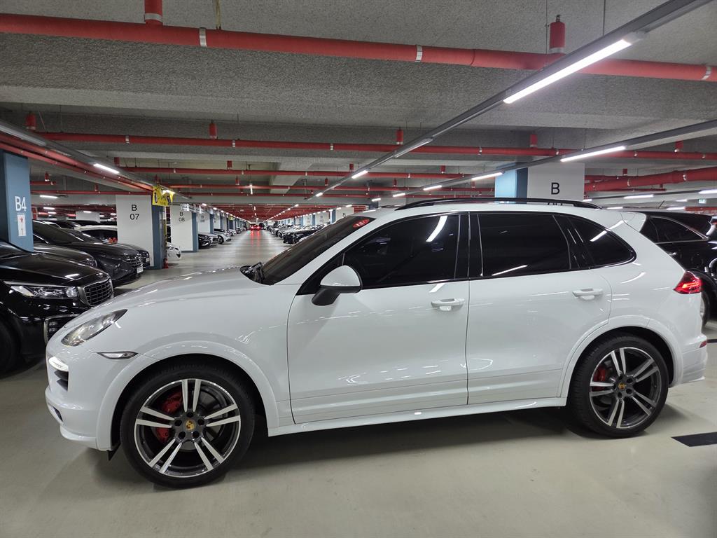 Porsche Cayenne - Vista 3
