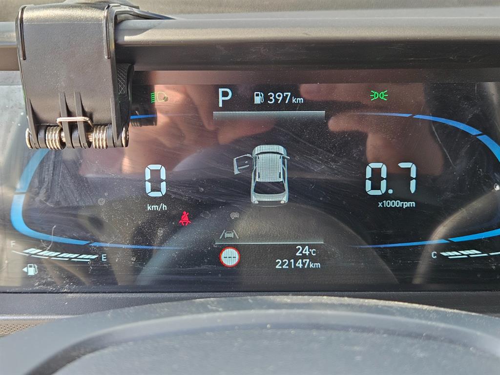 HYUNDAI Casper - Vista 11