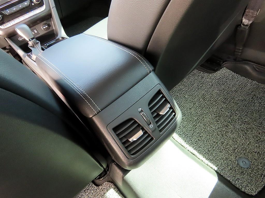 HYUNDAI Sonata 2019 Gris - Importación desde Corea - HF Imports Iquique - Foto 17