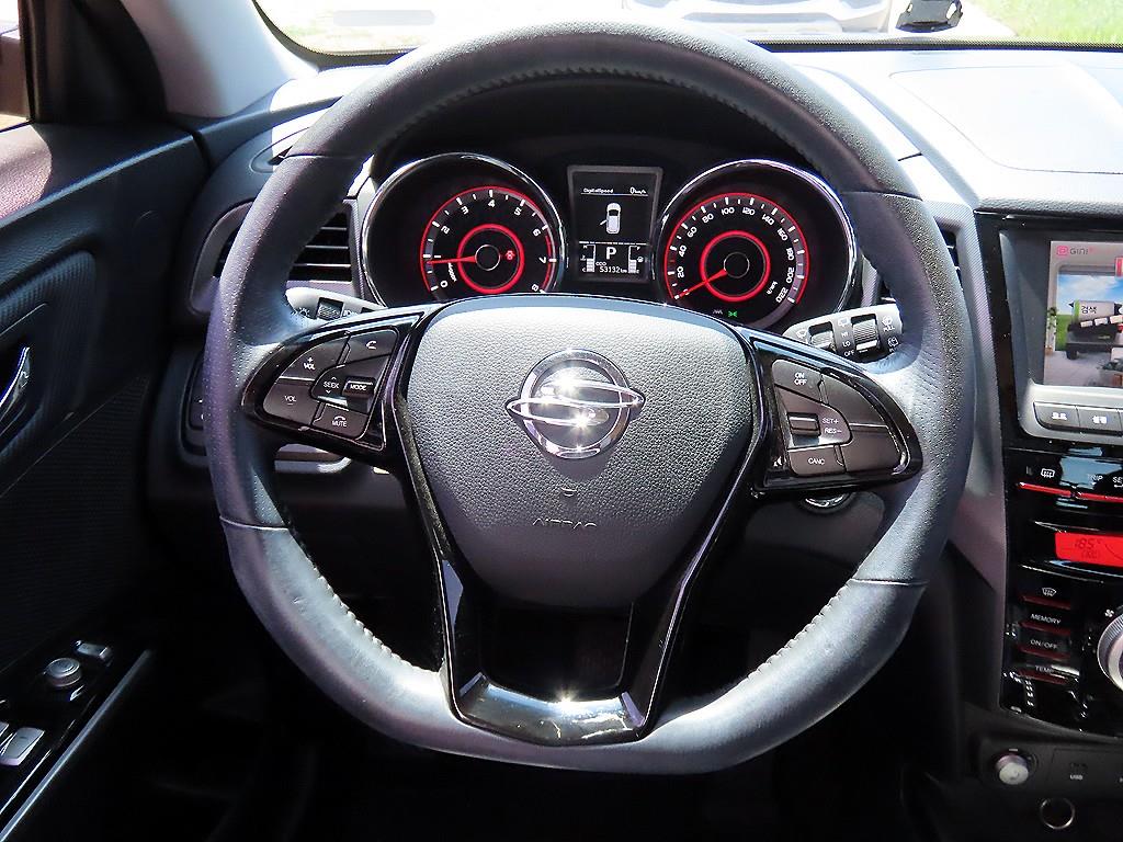 Ssangyong Tivoli - Vista 7