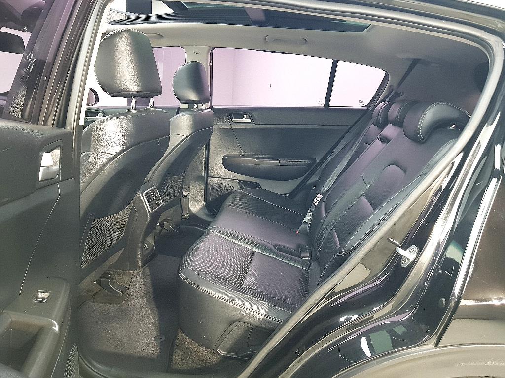 KIA Sportage - Vista 9