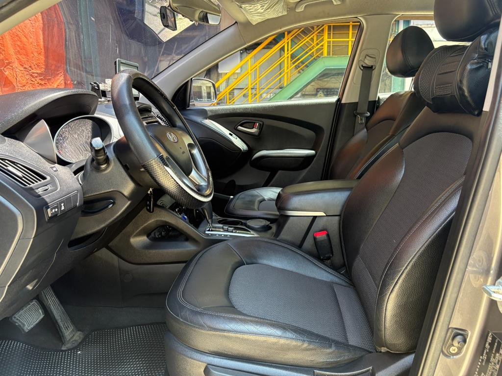 HYUNDAI Tucson - Vista 10