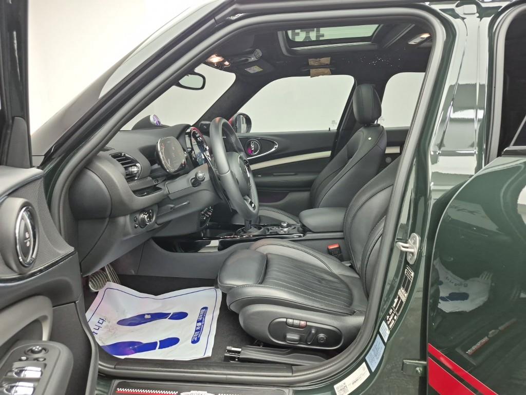 Mini Clubman - Vista 11