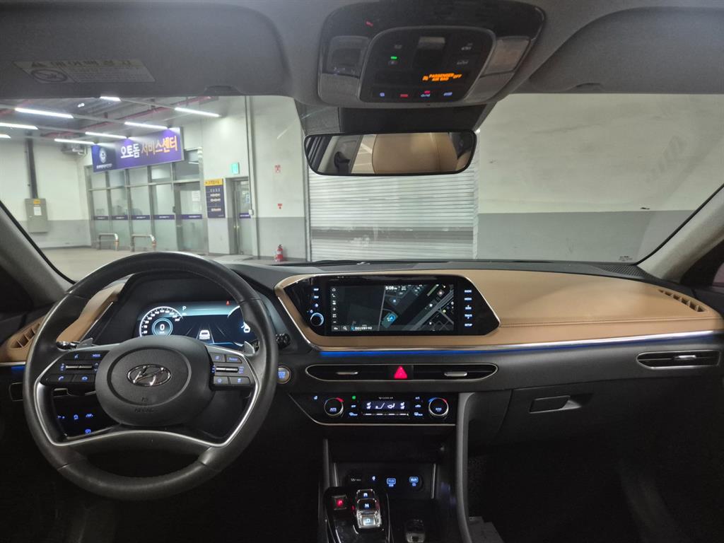 HYUNDAI Sonata - Vista 8