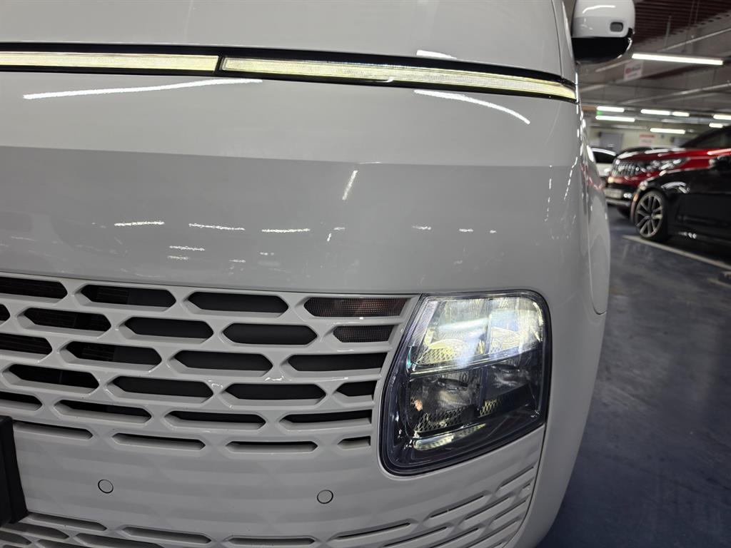 HYUNDAI Staria 2025 Blanco - Importación desde Corea - HF Imports Iquique - Foto 19