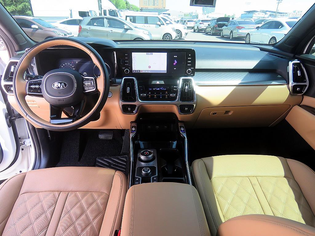 KIA Sorento - Vista 8