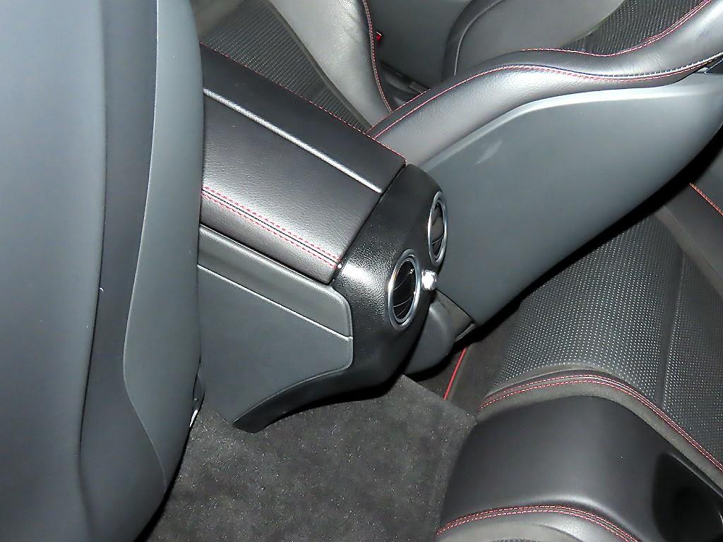 Mercedes Benz C Class 2018 Blanco - Importación desde Corea - HF Imports Iquique - Foto 16