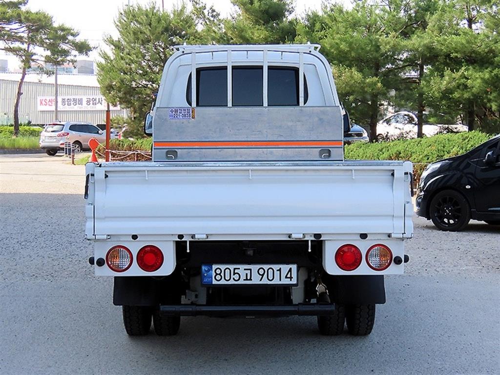 Small Truck Cargo (small) - Vista 4