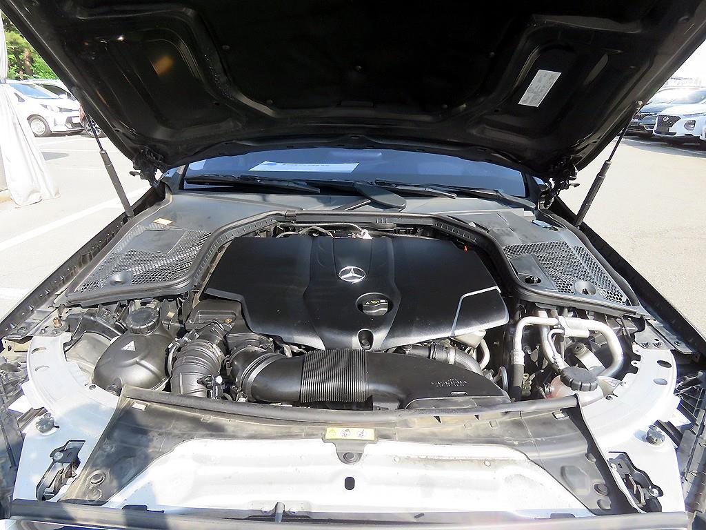 Mercedes Benz C Class 2017 - Importación desde Corea - HF Imports Iquique - Foto 18