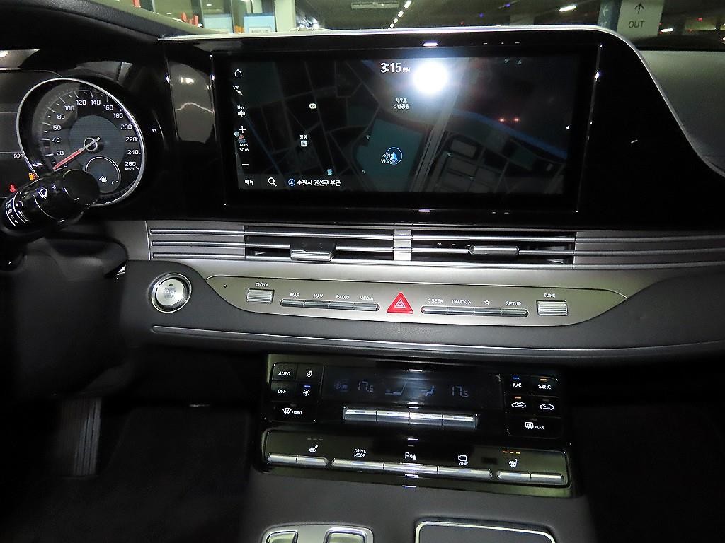 HYUNDAI Grandeur - Vista 11