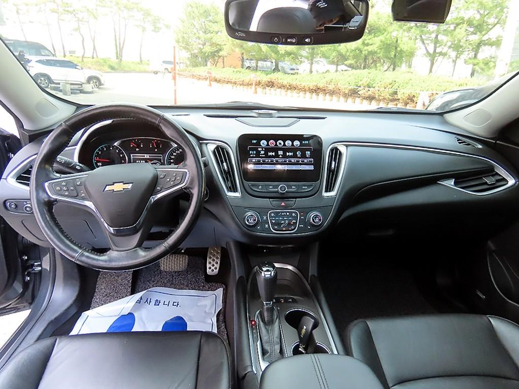 Chevrolet Malibu - Vista 7