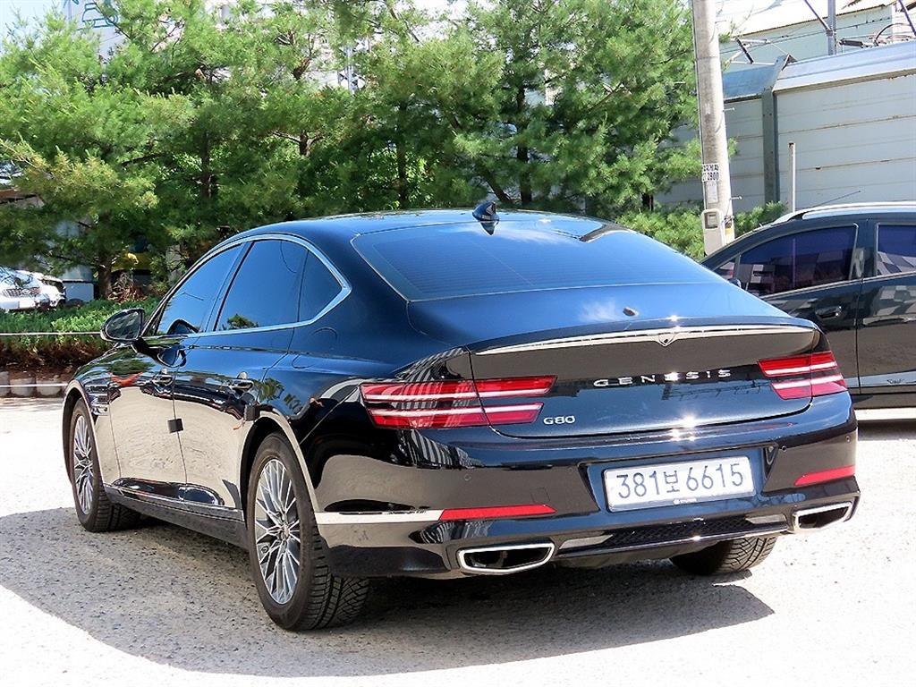 Genesis G80 - Vista 3