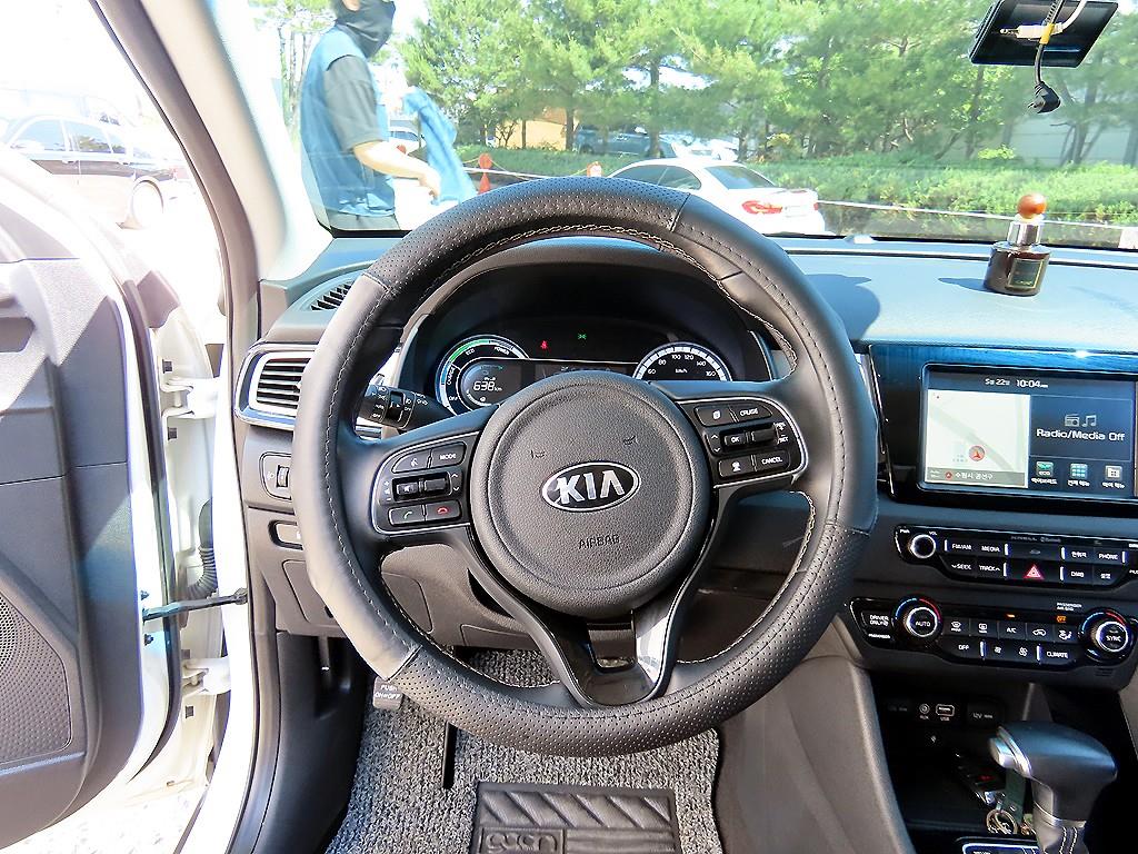 KIA Niro - Vista 8