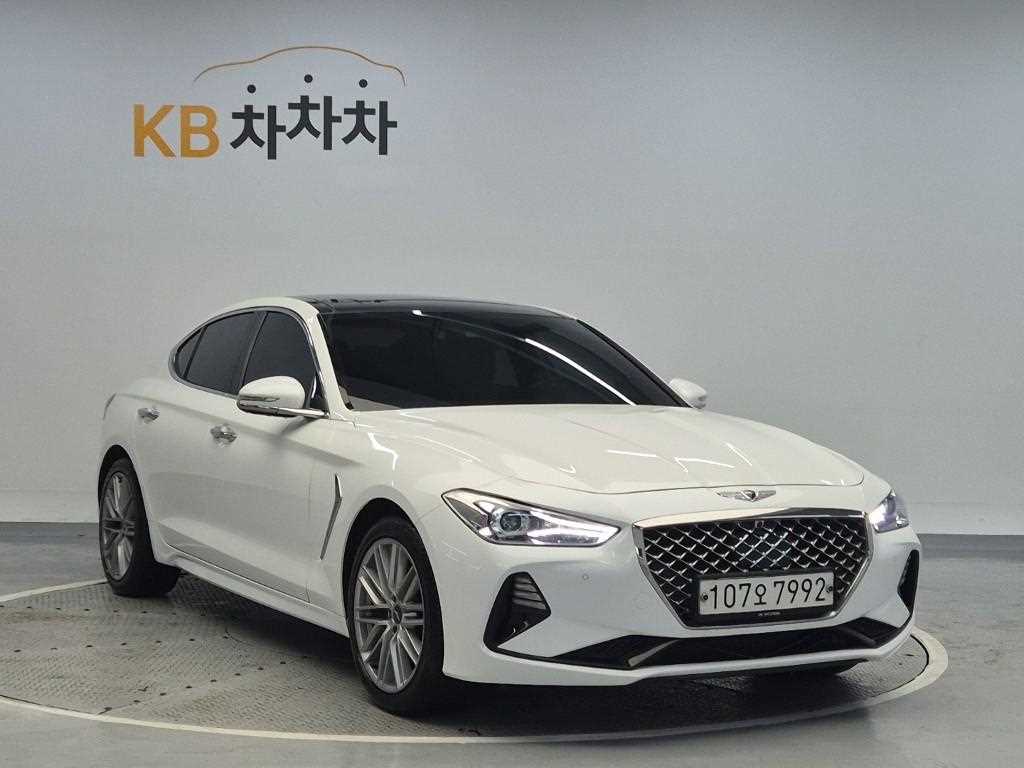 Genesis G70 - Vista 4