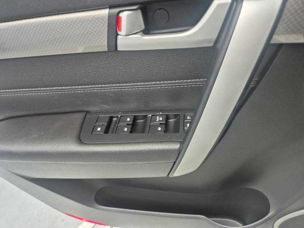 Chevrolet Captiva 2018 Blanco - Importación desde Corea - HF Imports Iquique - Foto 17