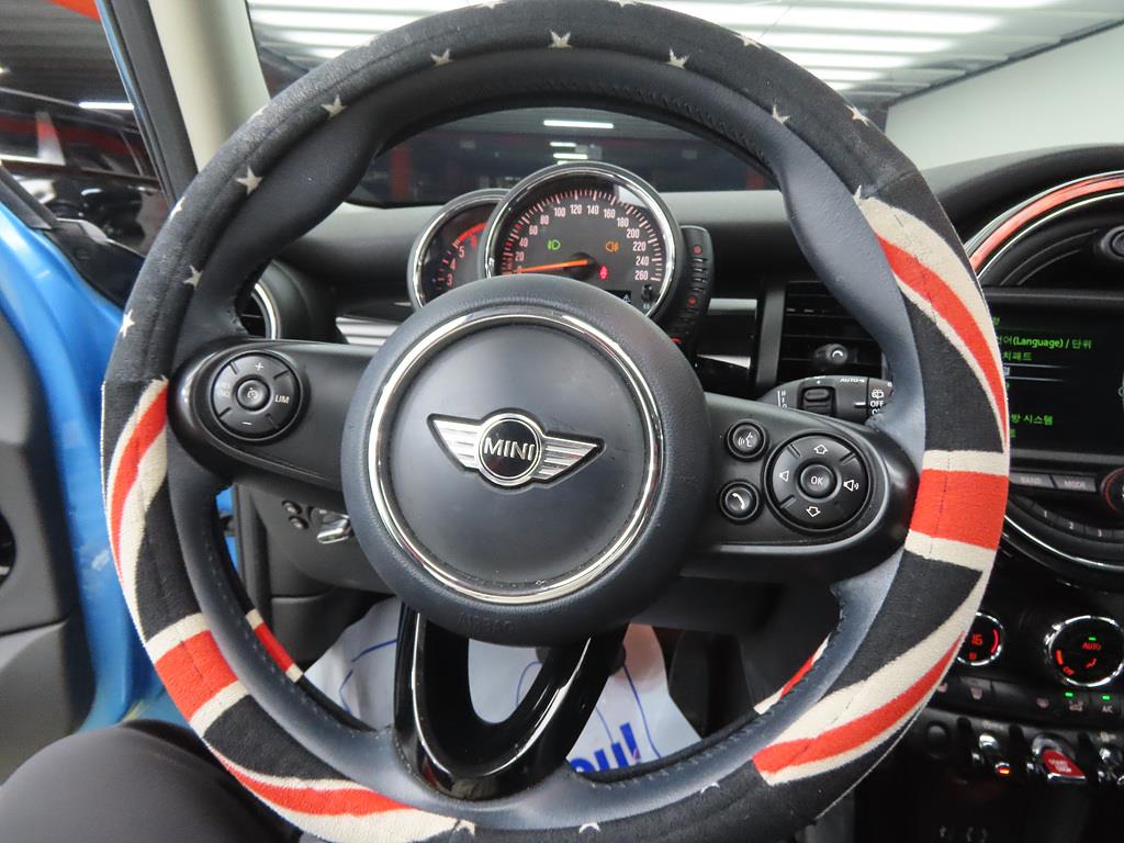 Mini Cooper - Vista 8