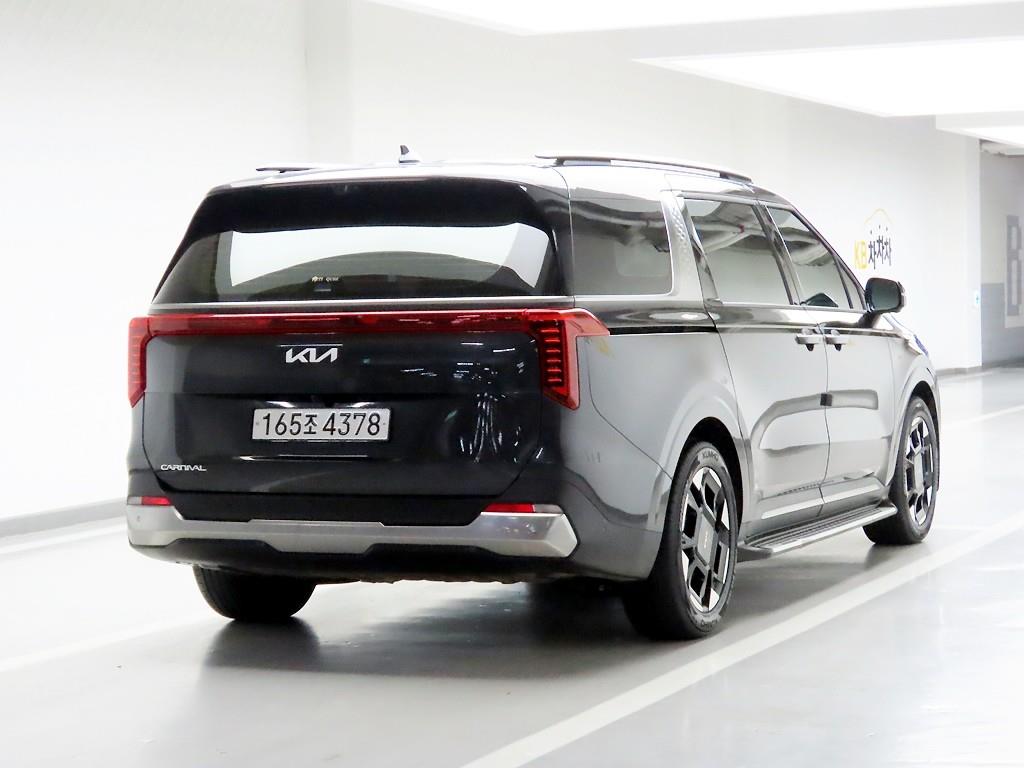 KIA Carnival - Vista 4