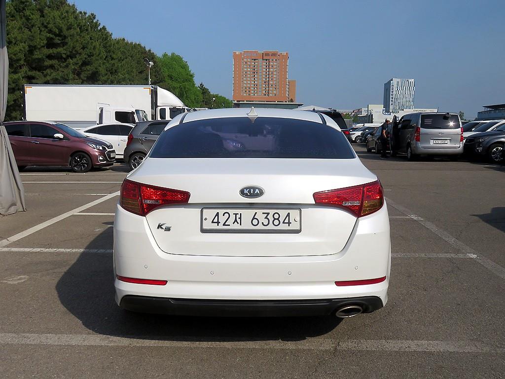 KIA K5 - Vista 3