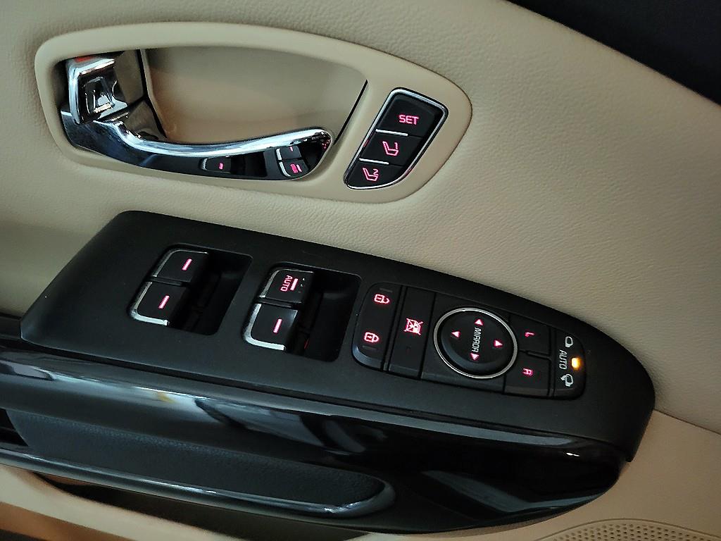KIA Carnival 2019 Blanco - Importación desde Corea - HF Imports Iquique - Foto 13