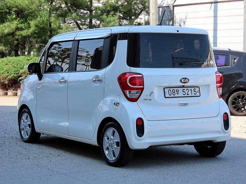 KIA Ray - Vista 3