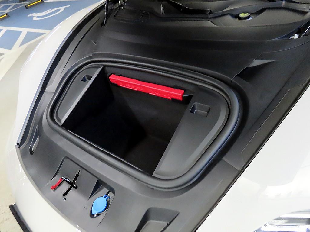 Porsche Taycan 2024 Gris - Importación desde Corea - HF Imports Iquique - Foto 19