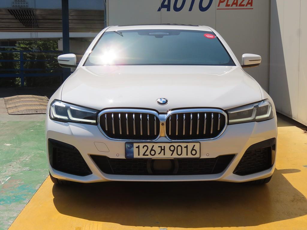 BMW 5 Series - Vista 2