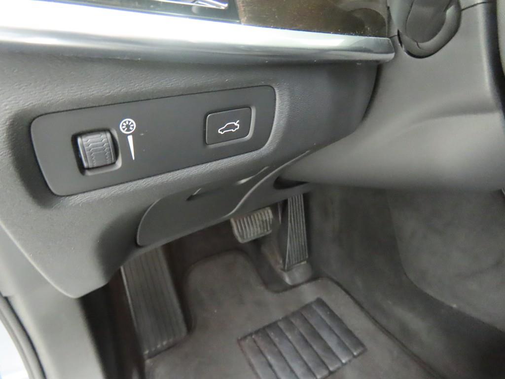 Volvo S90 - Vista 10