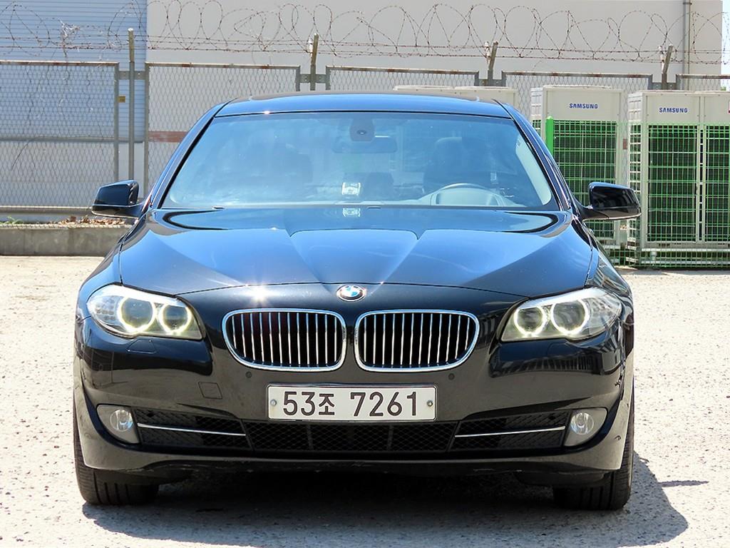 BMW 5 Series 2010 Negro - Importación desde Corea - HF Imports Iquique - Foto 1