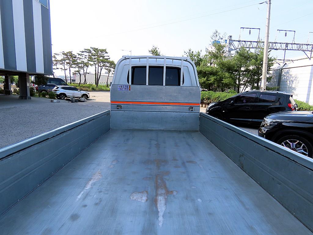 Small Truck Cargo (small) - Vista 5