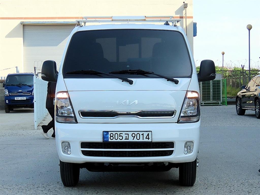 Small Truck Cargo (small) 2024 Blanco - Importación desde Corea - HF Imports Iquique - Foto 1