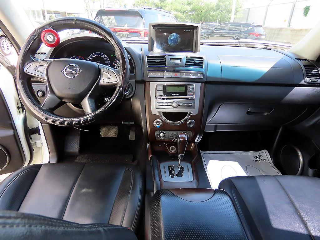 Ssangyong Rexton - Vista 7