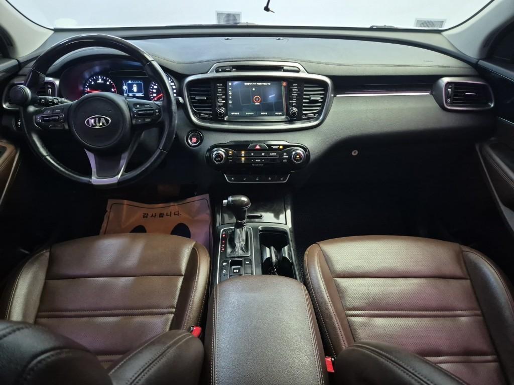 KIA Sorento - Vista 7