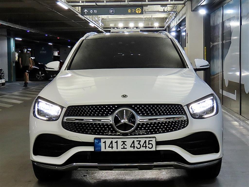 Mercedes Benz GLC Class - Vista 2