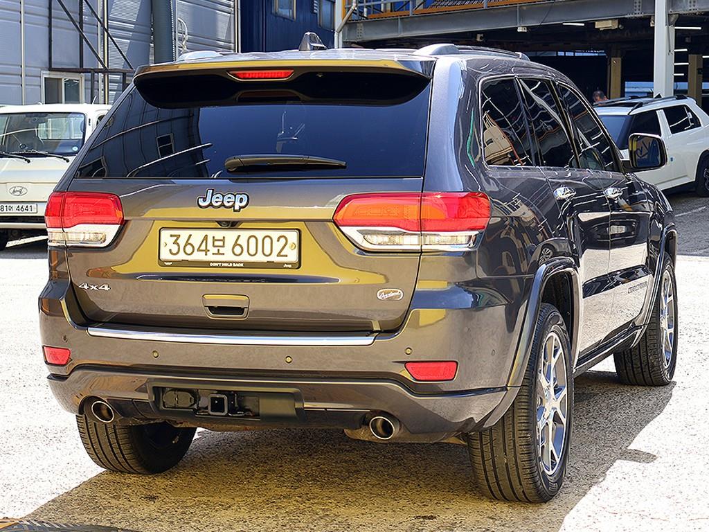 Jeep Cherokee - Vista 7