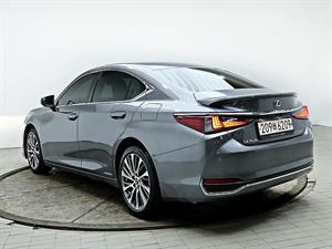 Lexus ES - Vista 8