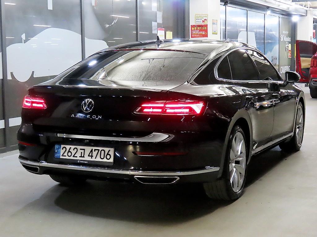 Volkswagen Arteon - Vista 4