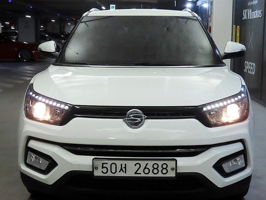 Ssangyong Tivoli - Vista 2