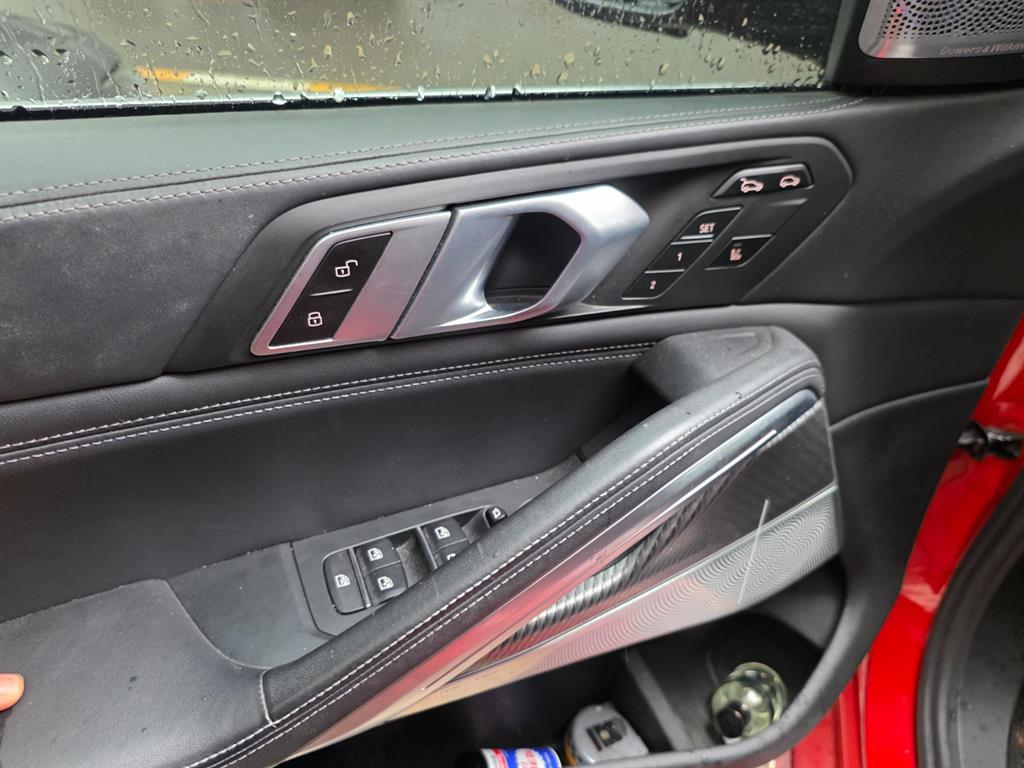 BMW X6M - Vista 8