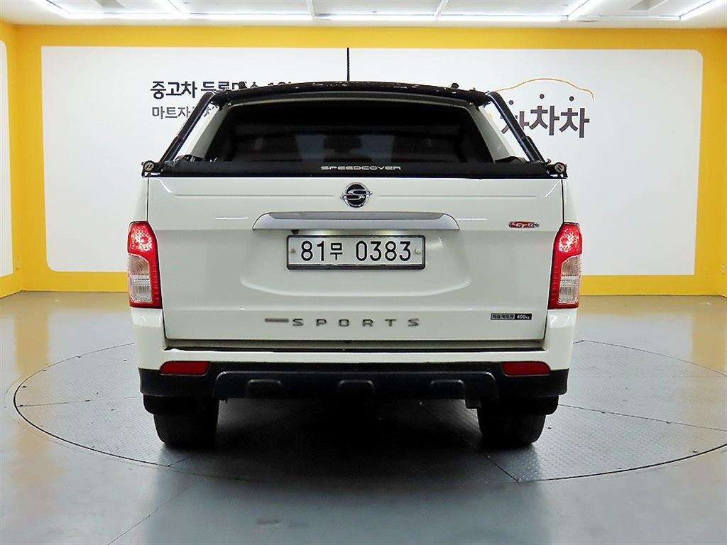 Ssangyong Korando - Vista 3